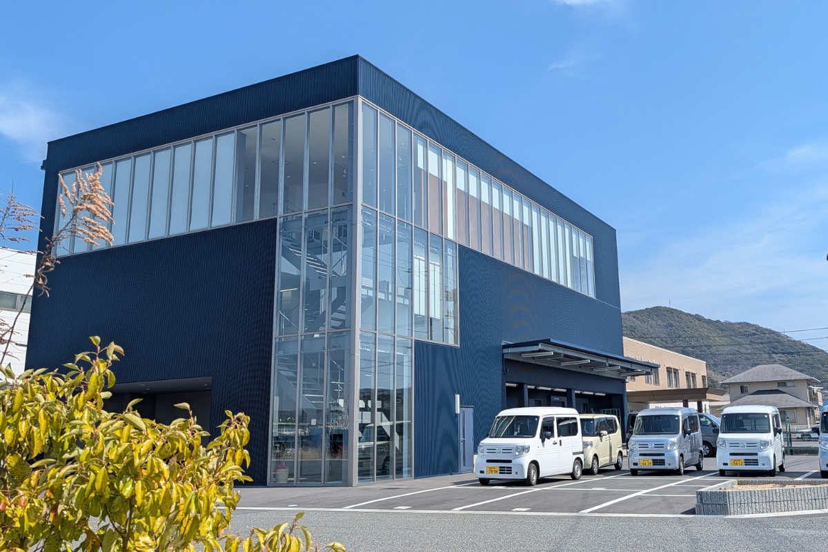 INAHO 本社ファクトリー